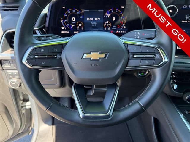 Certified 2025 Chevrolet Suburban LT AWD/4WD image 17