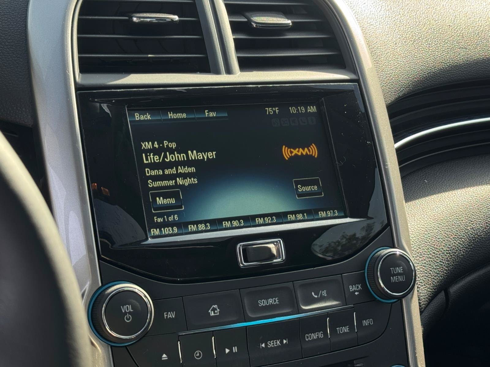Used 2014 Chevrolet Malibu LTZ FWD image 15