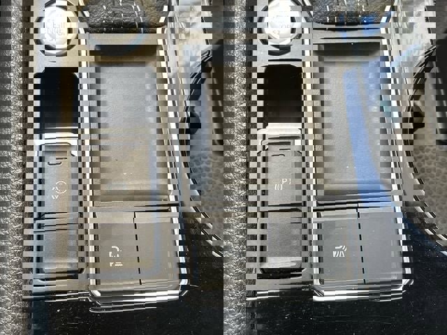 Used 2022 Volkswagen Atlas SE image 23