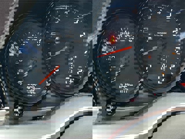 Used 2021 Porsche Macan image 14