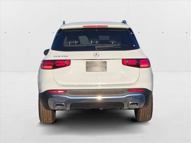 New 2025 Mercedes-Benz GLB 250 image 7