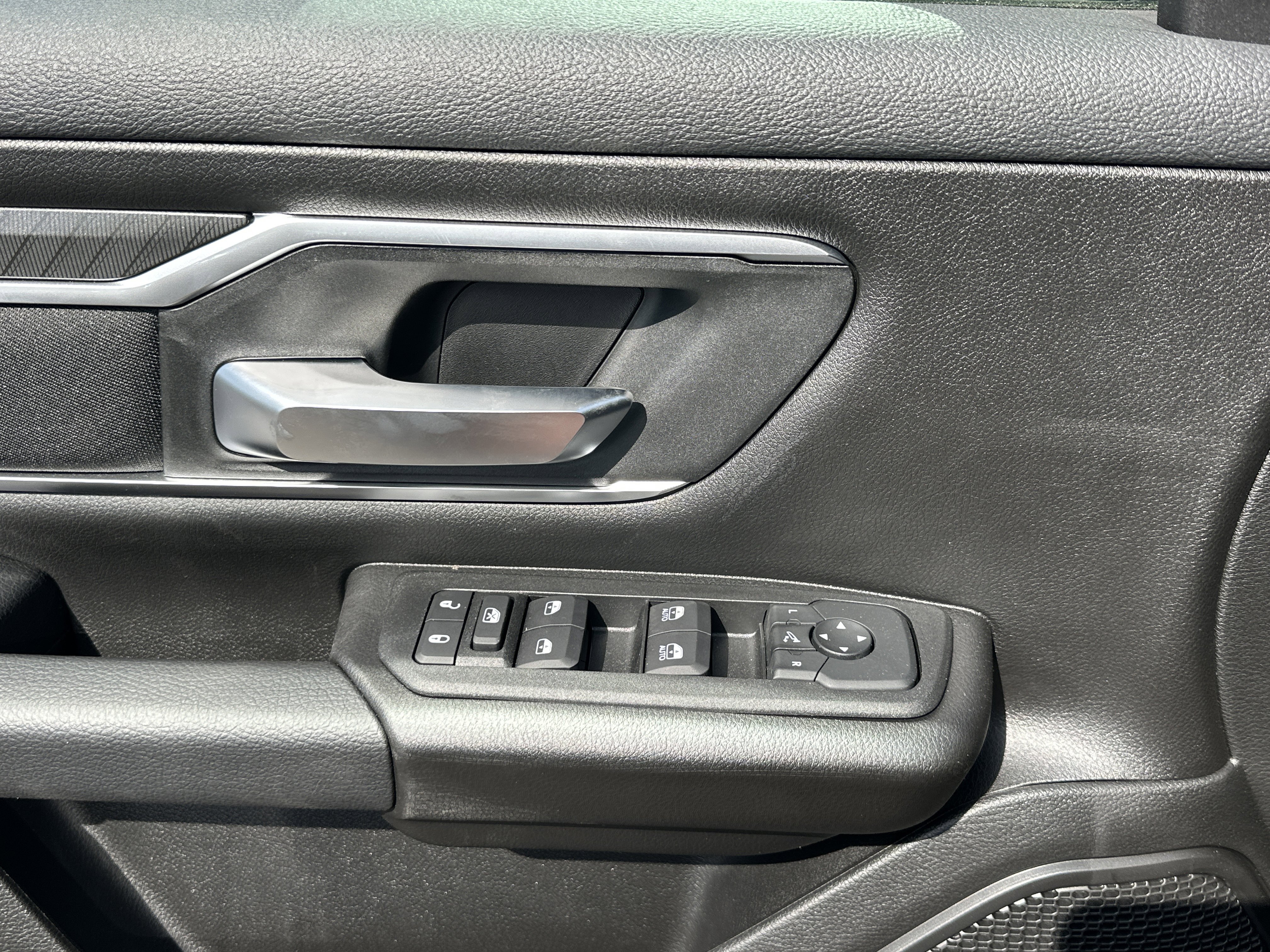 New 2026 RAM 1500 Big Horn AWD/4WD image 12