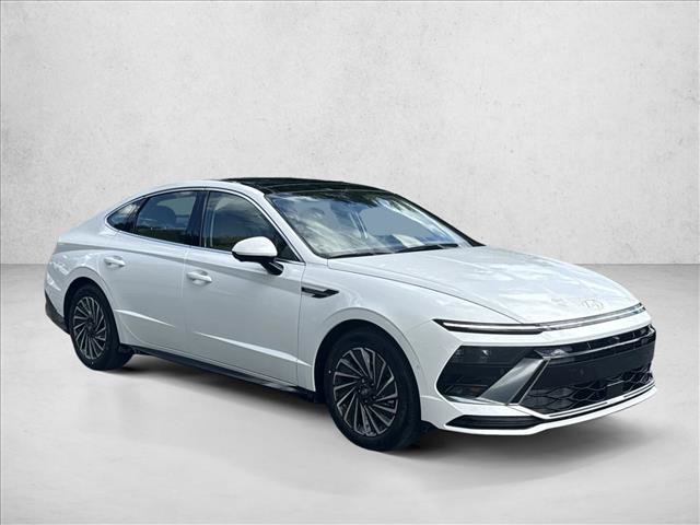 Used 2025 Hyundai Sonata Limited image 7