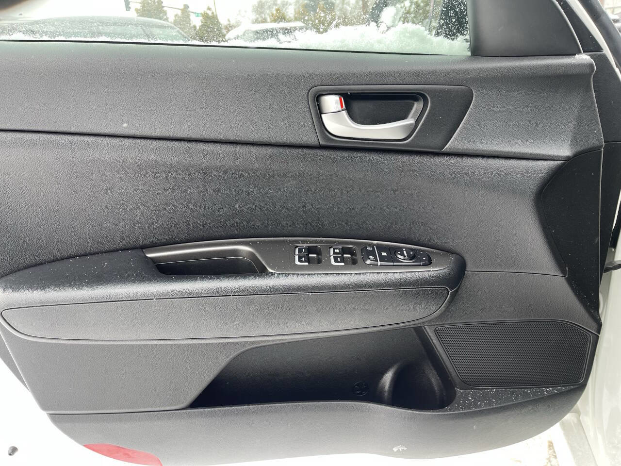 Used 2016 Kia Optima LX image 11