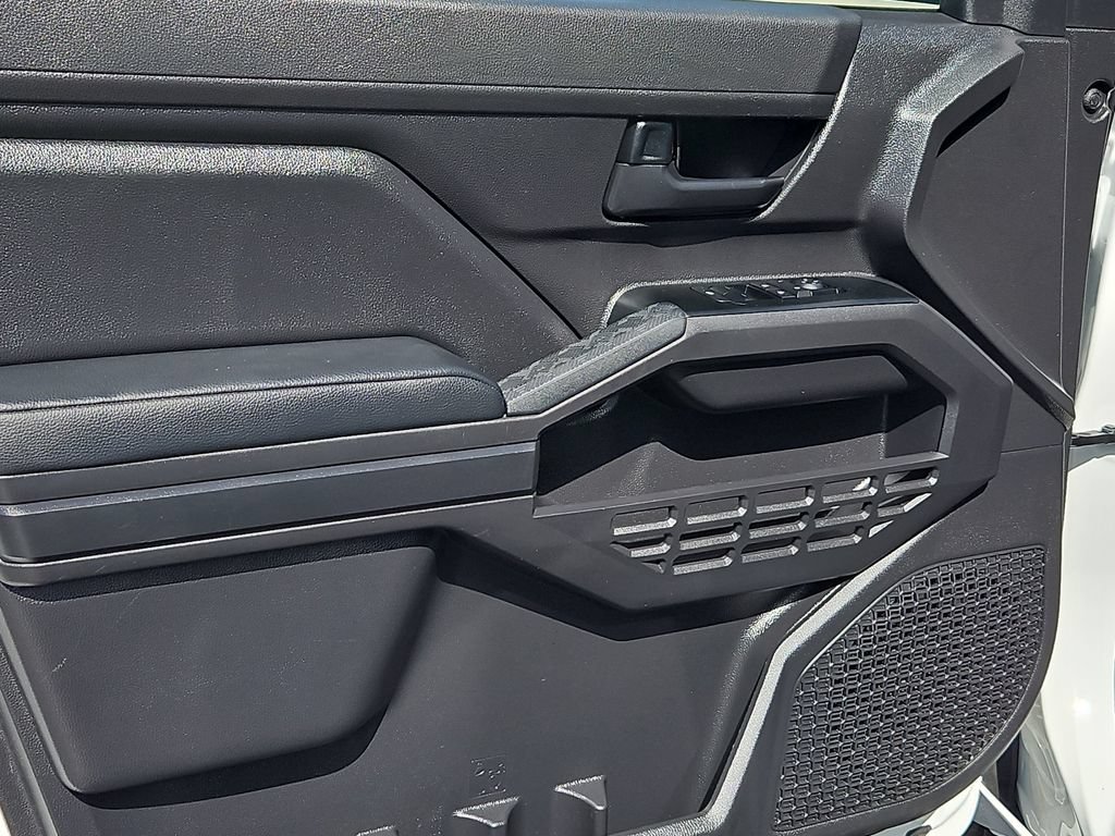 Used 2025 Toyota Tacoma SR RWD image 18
