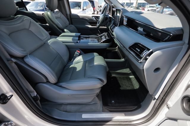 Used 2018 Lincoln Navigator L Select w/ Technology Package AWD/4WD image 63