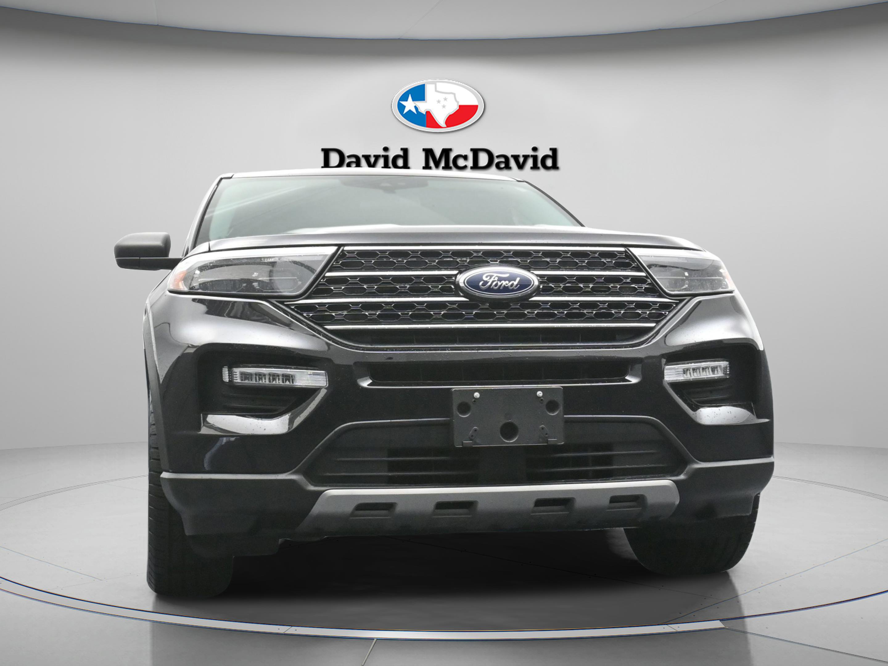 Used 2021 Ford Explorer XLT w/ Equipment Group 202A RWD image 27