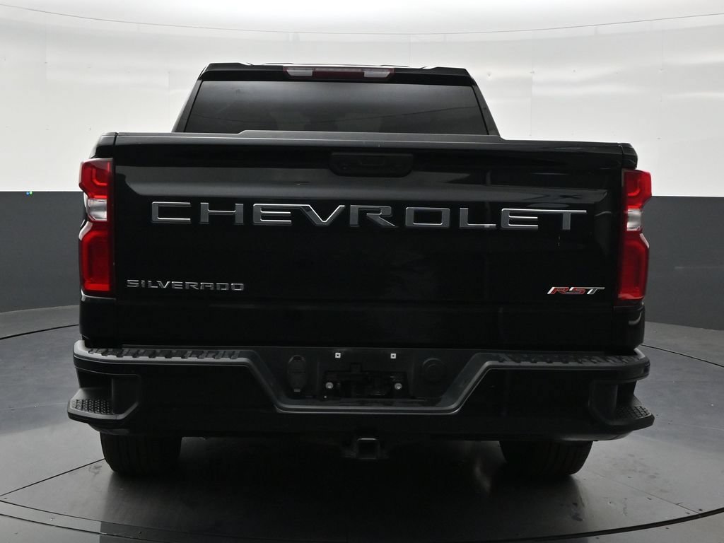 Used 2022 Chevrolet Silverado 1500 RST RWD image 4