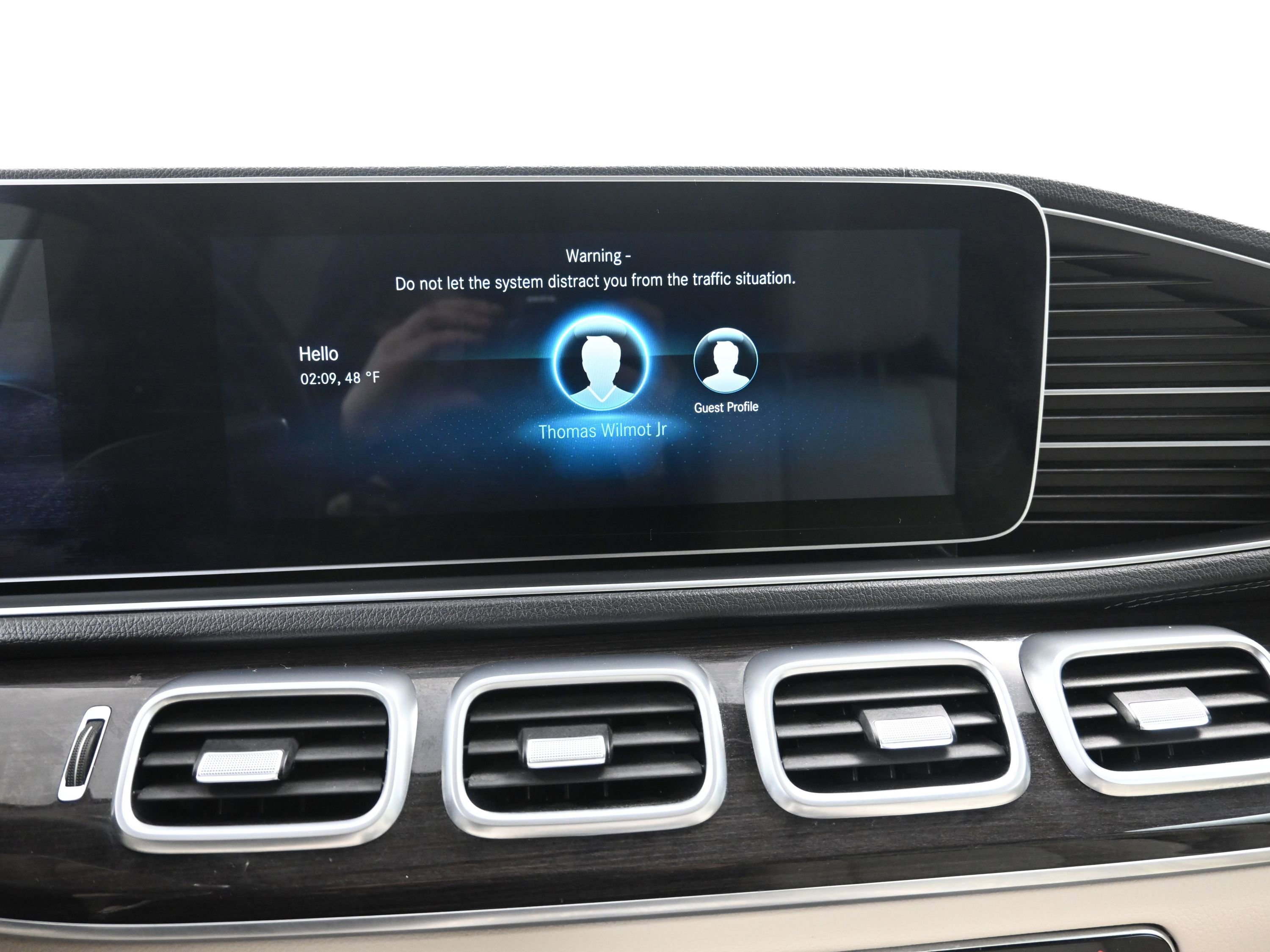 Used 2021 Mercedes-Benz GLS 450 4MATIC image 22