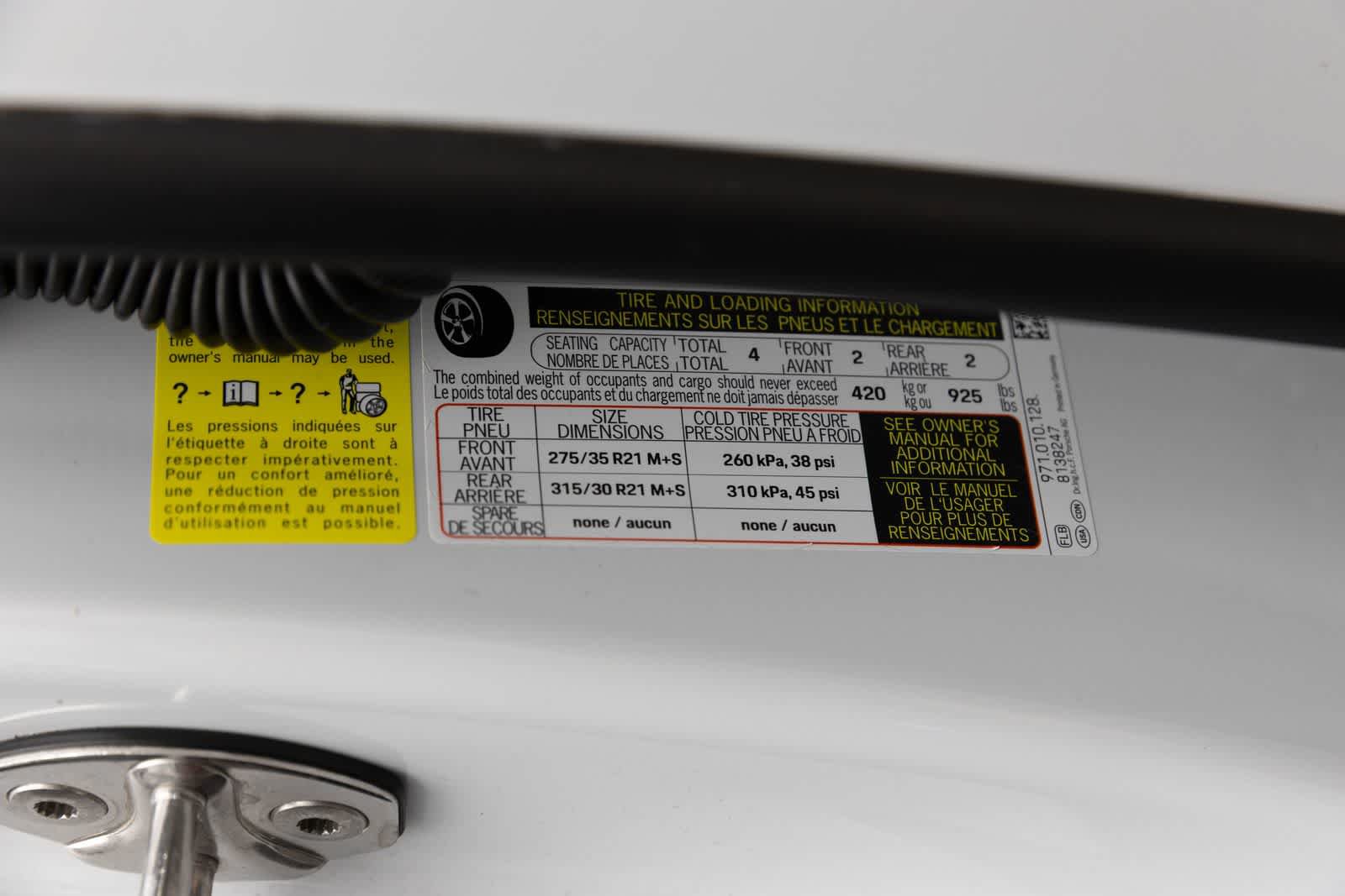 Used 2023 Porsche Panamera 4 Platinum Edition w/ Assistance Package AWD/4WD image 35