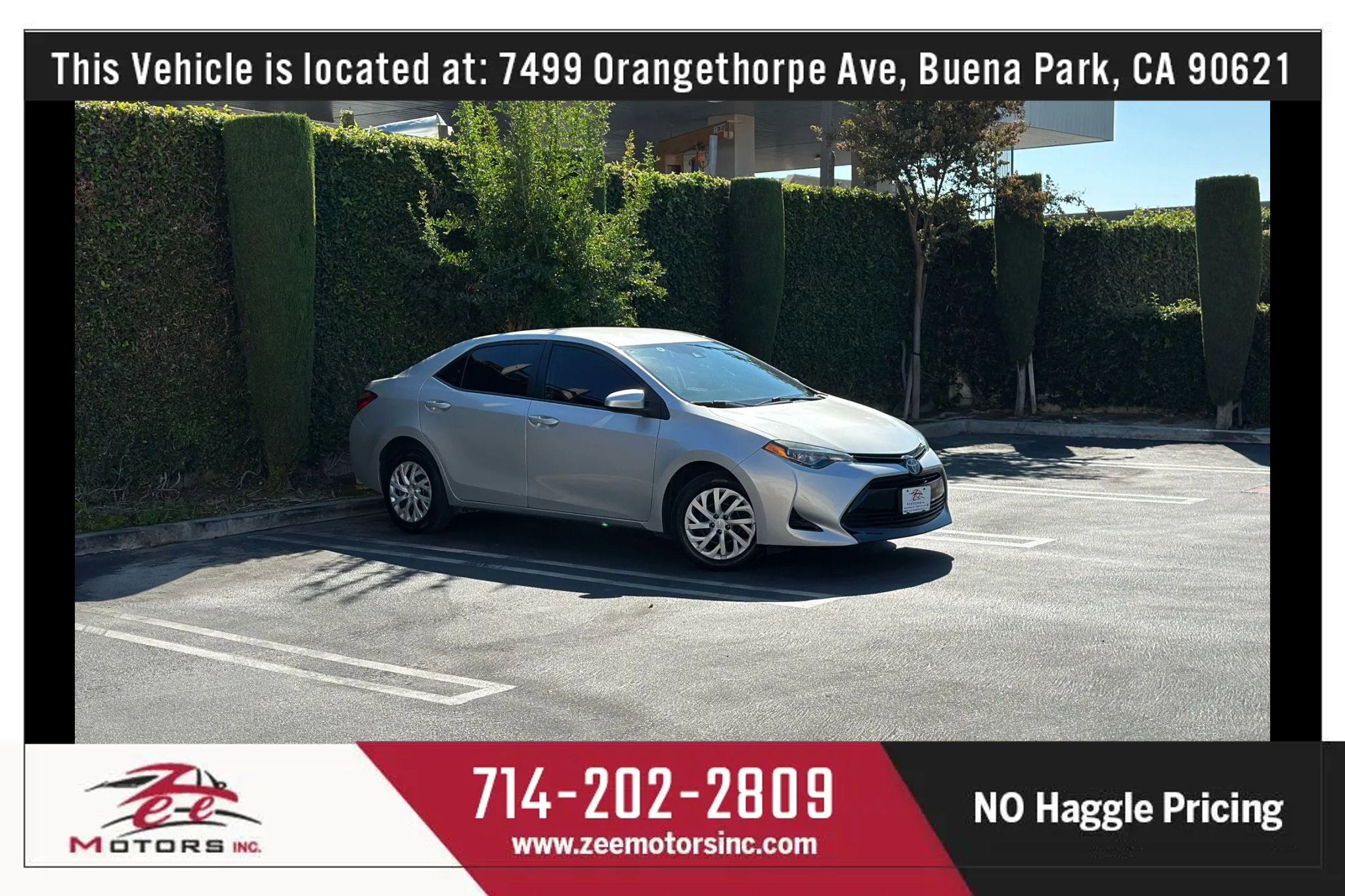 Used 2018 Toyota Corolla LE image 2