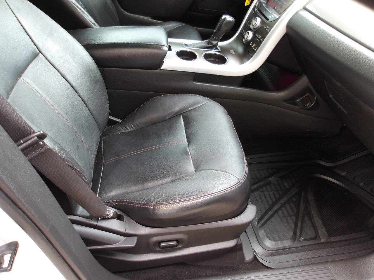 Used 2012 Ford Edge SEL FWD image 6