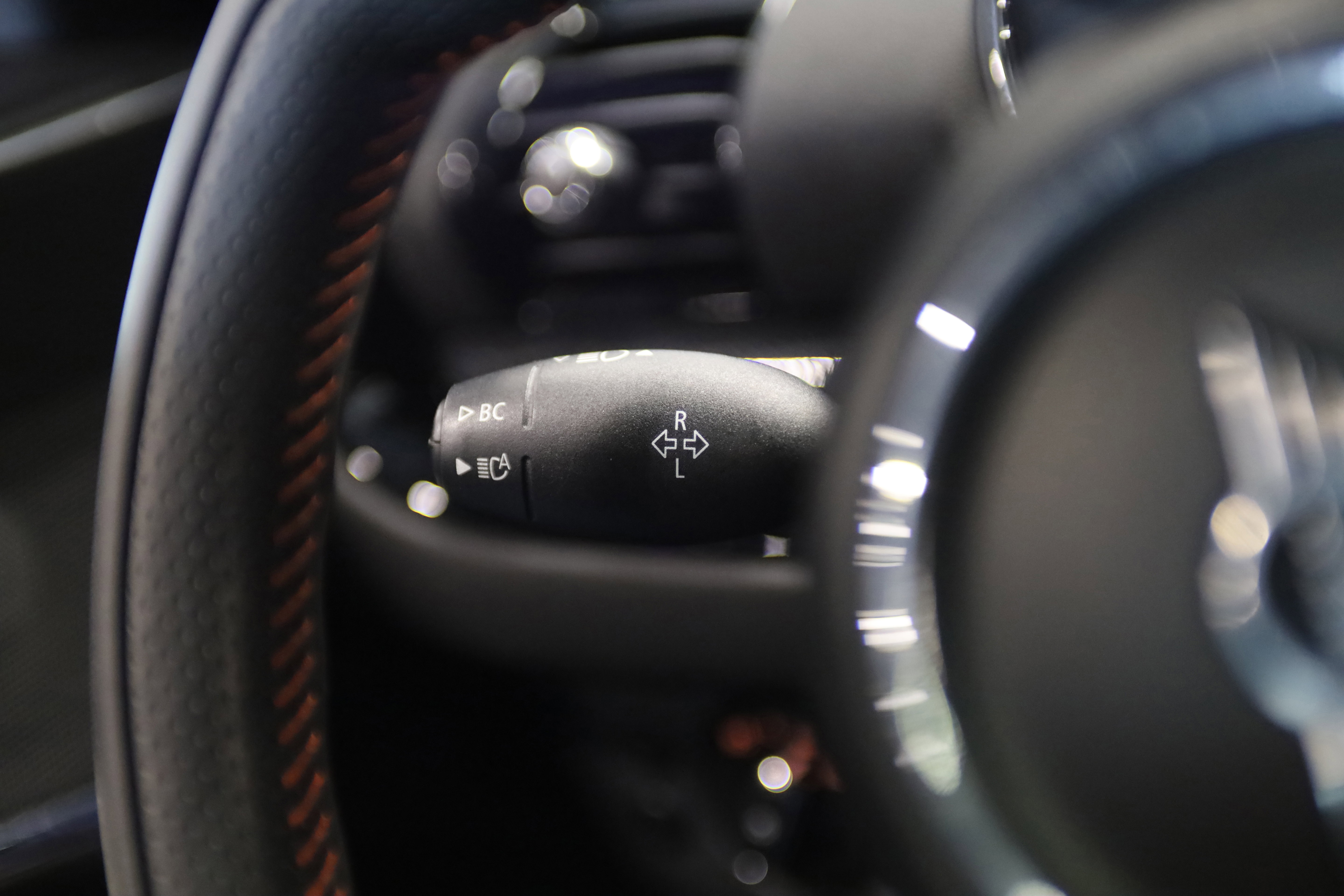 Used 2020 MINI Cooper Clubman John Cooper Works image 19