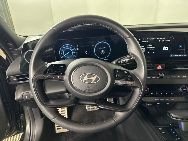 Certified 2025 Hyundai Elantra SEL image 45