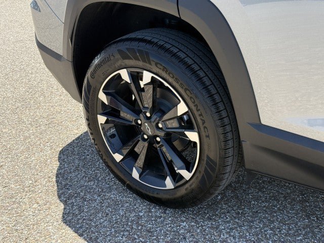 New 2027 Chevrolet Equinox RS w/ Convenience Package III AWD/4WD image 12