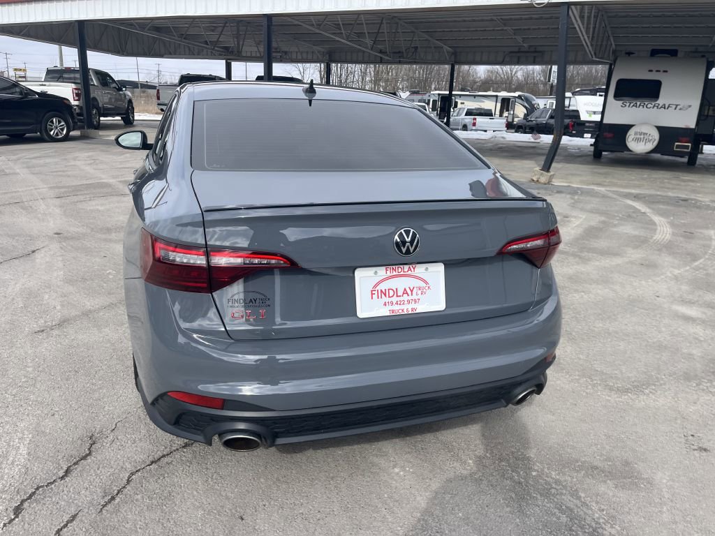 Used 2023 Volkswagen Jetta GLI Autobahn image 9