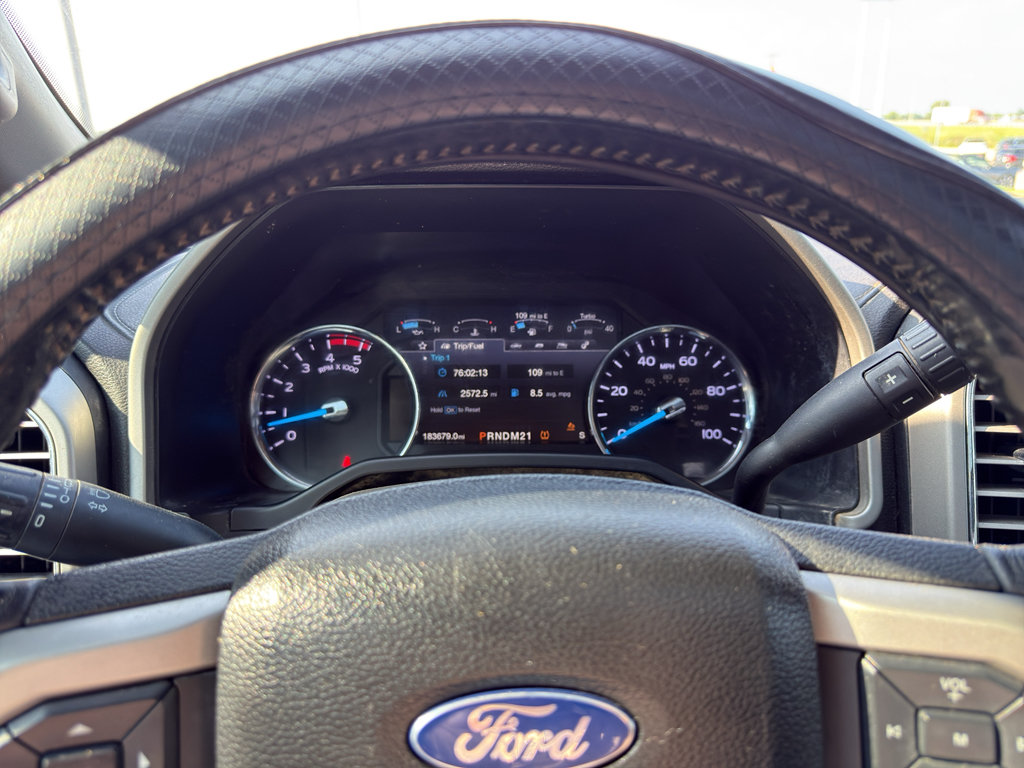 Used 2017 Ford F350 Lariat w/ Lariat Ultimate Package AWD/4WD image 22