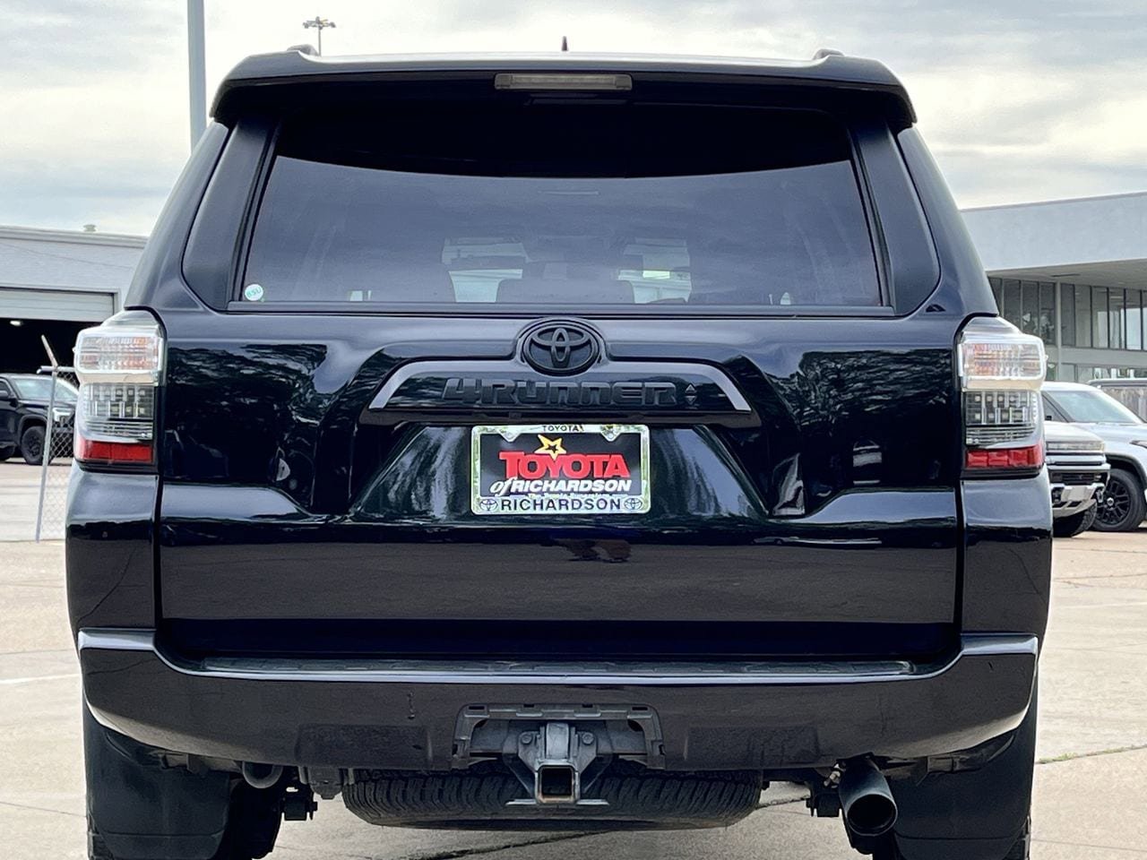 Used 2023 Toyota 4Runner SR5 Premium w/ Moonroof Package RWD image 5