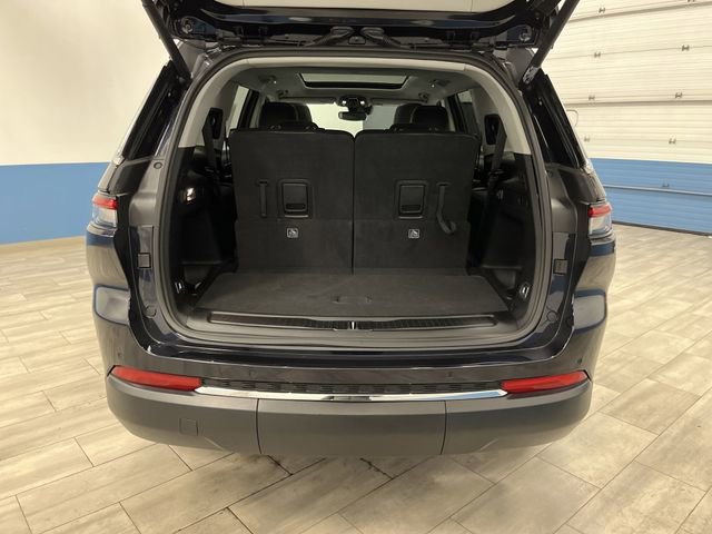 Used 2023 Jeep Grand Cherokee L Limited image 15