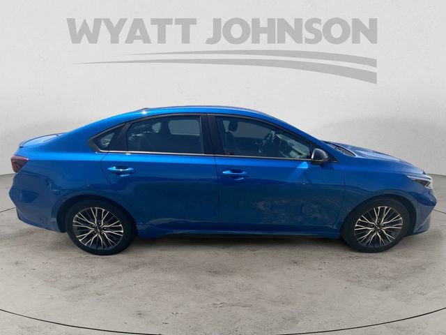 Used 2023 Kia Forte GT-Line w/ GT-Line Technology Package image 11
