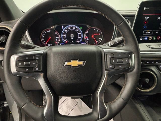Used 2024 Chevrolet Blazer Premier image 20