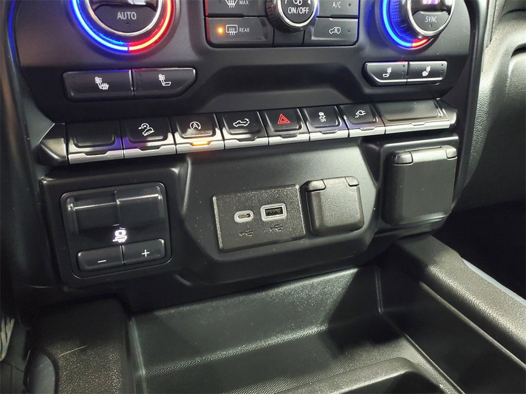 Used 2020 Chevrolet Silverado 1500 LT Trail Boss w/ Midnight Edition image 25