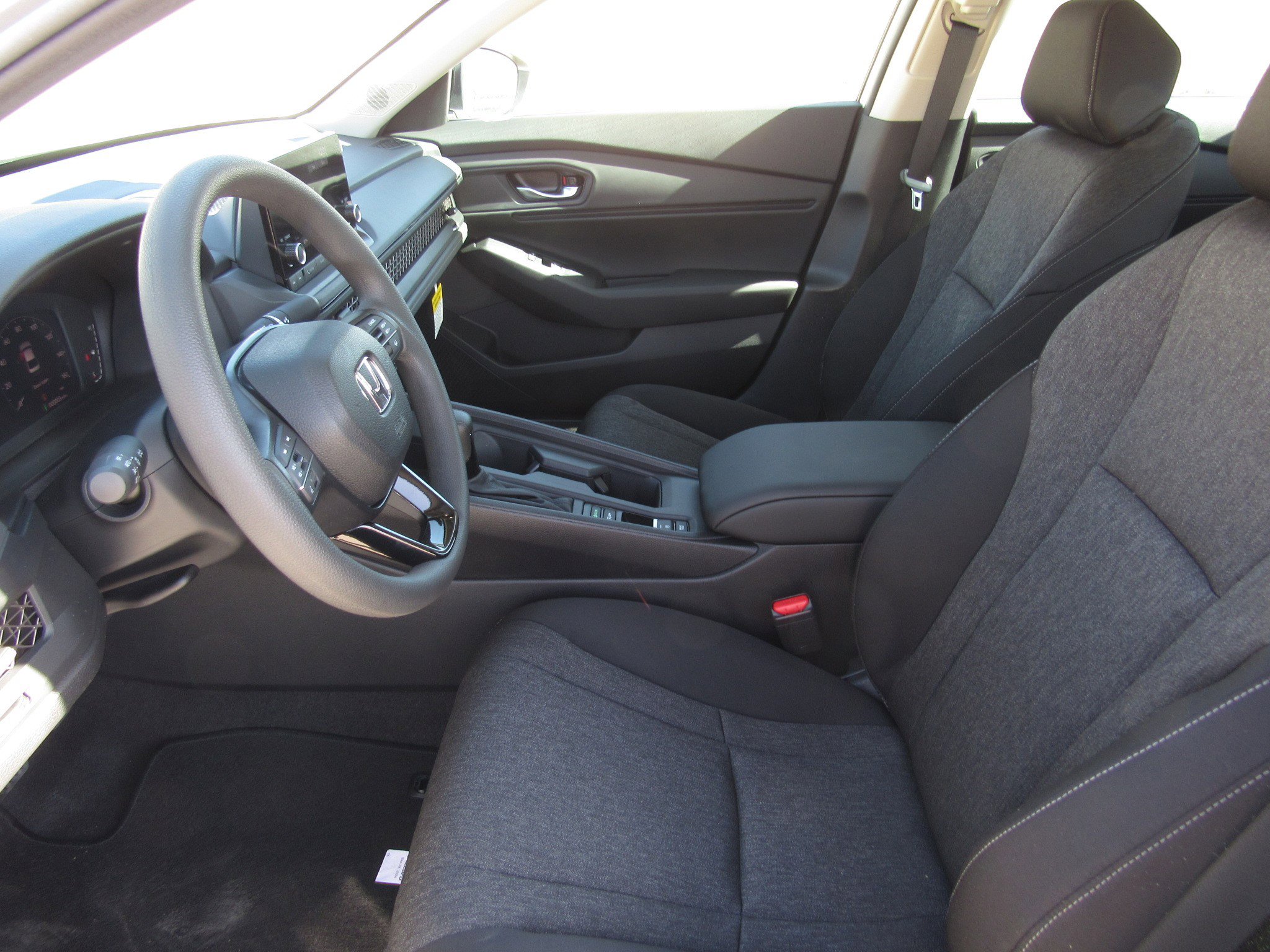 New 2025 Honda Accord SE image 13