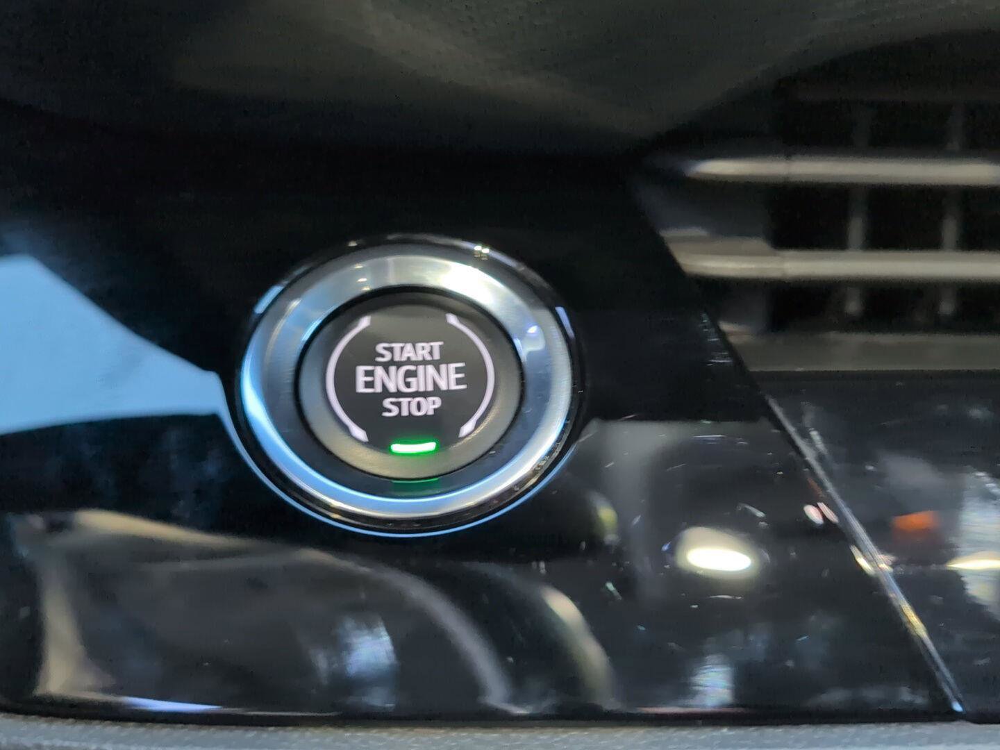 Used 2025 Buick Envision Preferred image 31