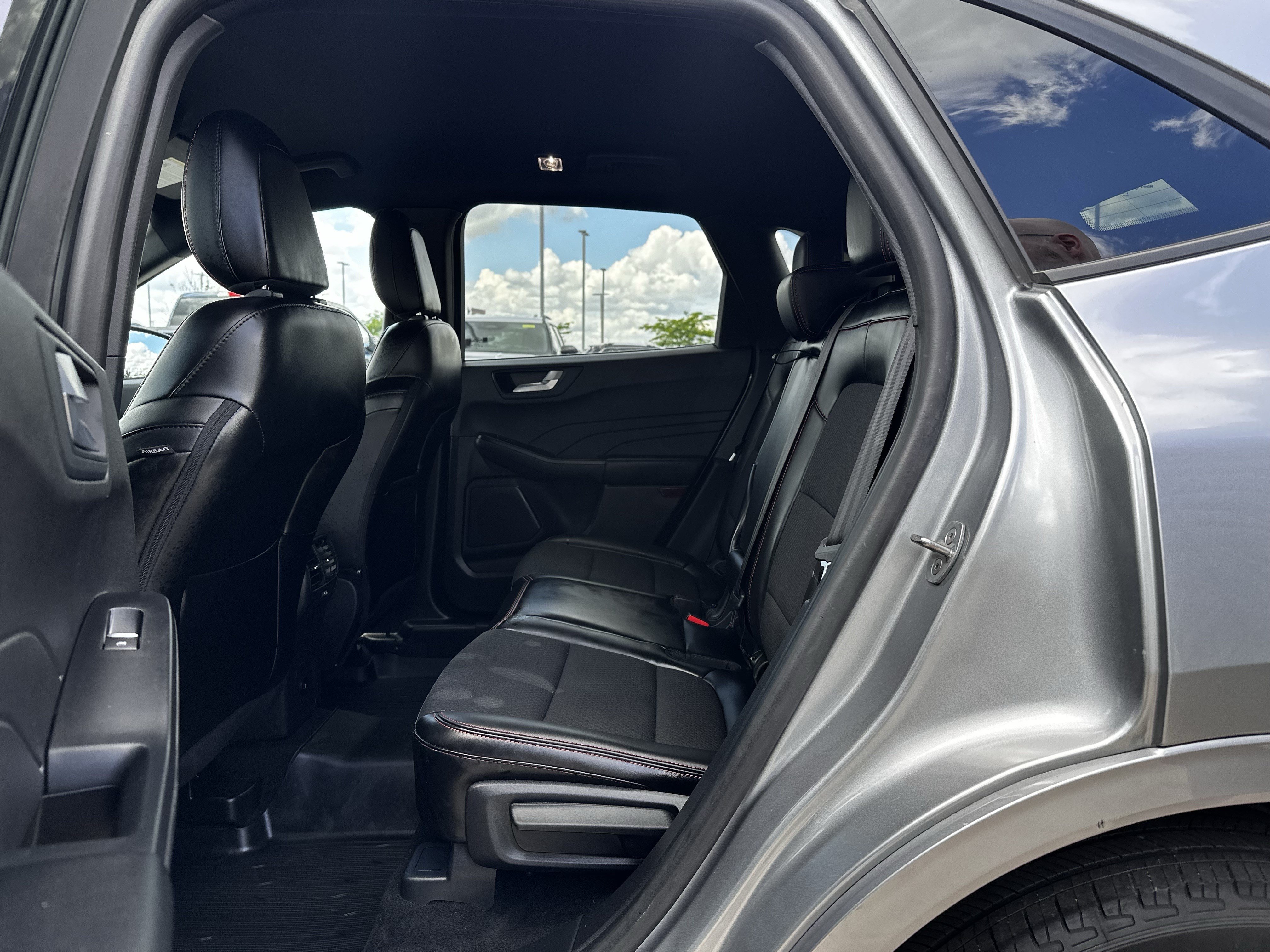 Certified 2024 Ford Escape ST-Line w/ Tech Pack #1 AWD/4WD image 19