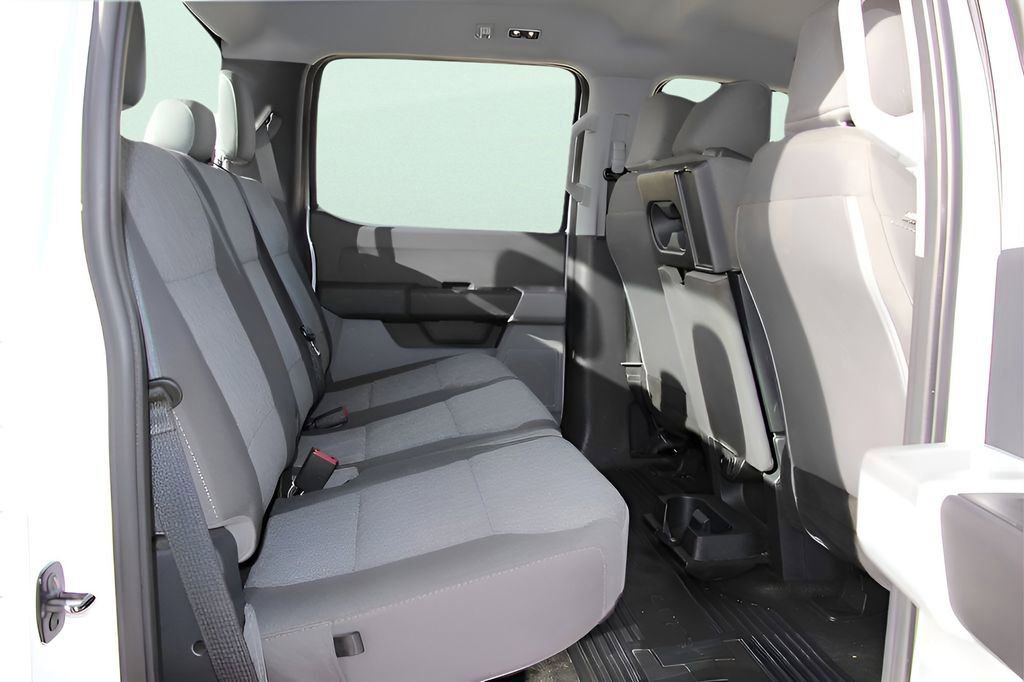 Used 2018 Ford F250 XL w/ Power Equipment Group image 40