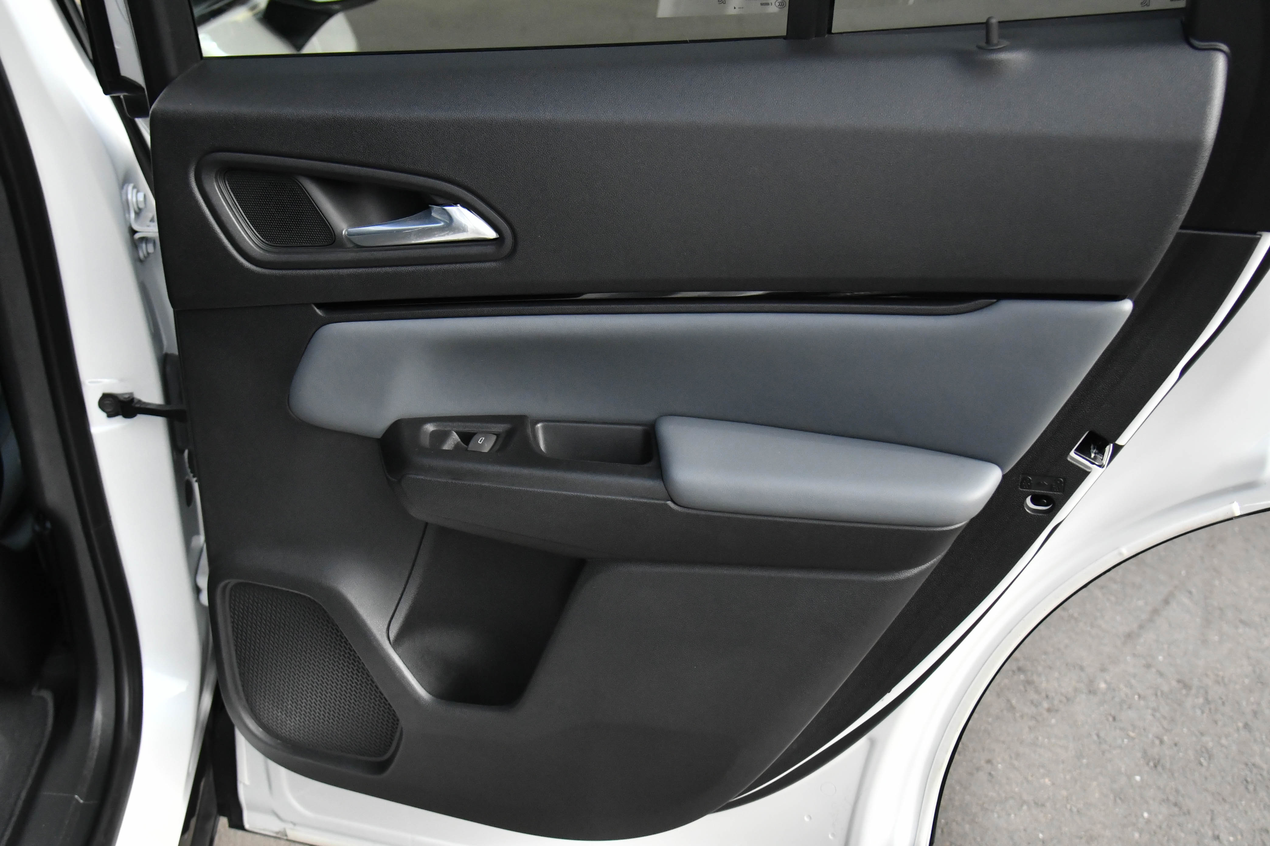 Used 2024 Honda Prologue Touring image 45