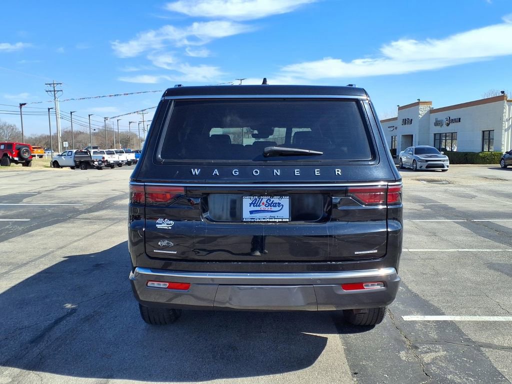 Used 2022 Jeep Wagoneer Series III w/ Rear Seat Video Group 1 image 6