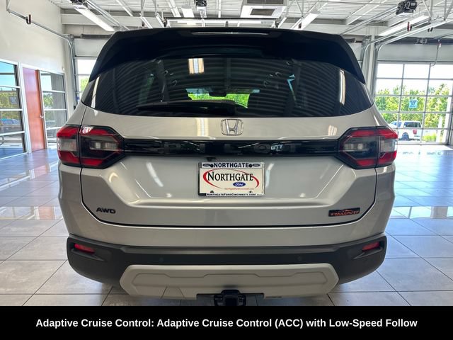 Used 2025 Honda Pilot TrailSport image 16
