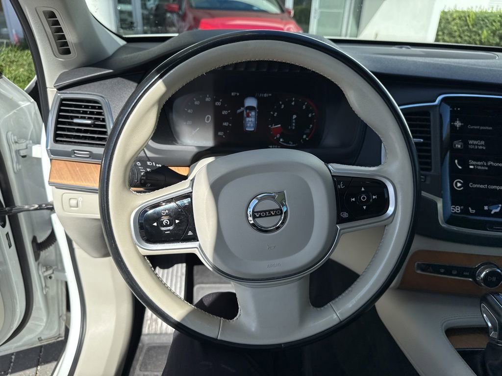 Used 2021 Volvo XC90 T6 Momentum w/ Protection Package Premier image 17