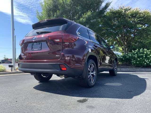 Certified 2019 Toyota Highlander LE AWD/4WD image 8