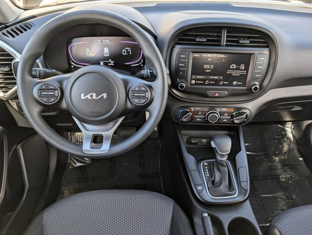 Certified 2025 Kia Soul LX image 19