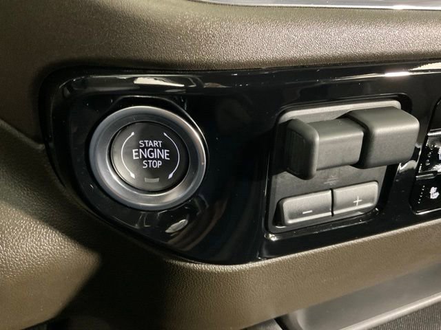 Used 2025 Chevrolet Silverado 2500 LTZ w/ LTZ Convenience Package image 24