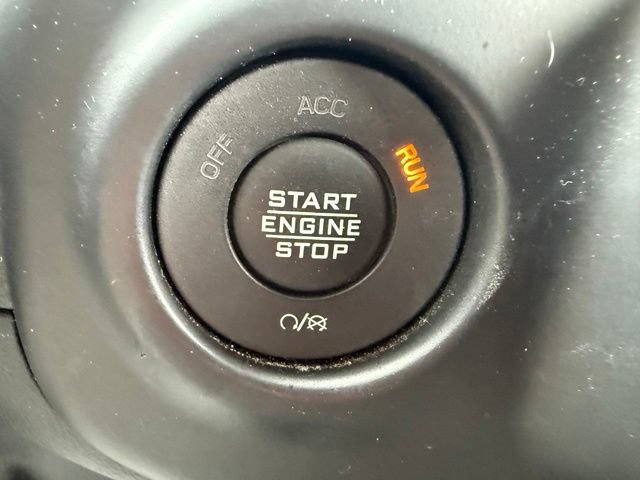 Used 2021 Jeep Gladiator Overland AWD/4WD image 29