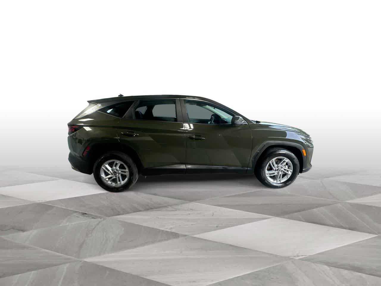 Used 2026 Hyundai Tucson SE FWD image 9