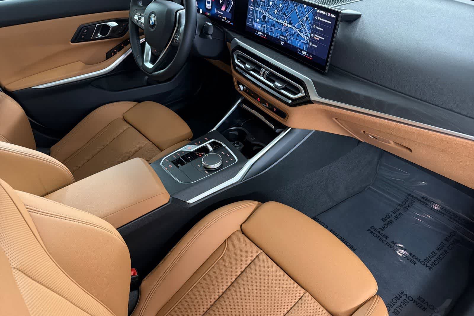 Used 2024 BMW 330i Sedan w/ Premium Package RWD image 15