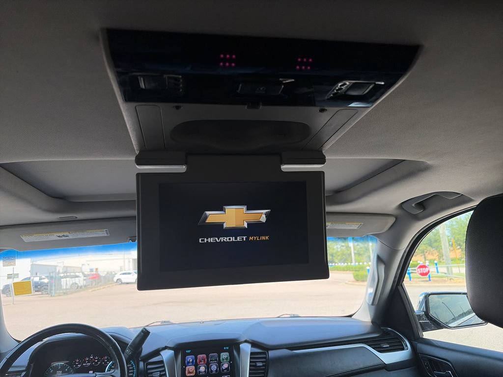 Used 2017 Chevrolet Tahoe Premier AWD/4WD image 33
