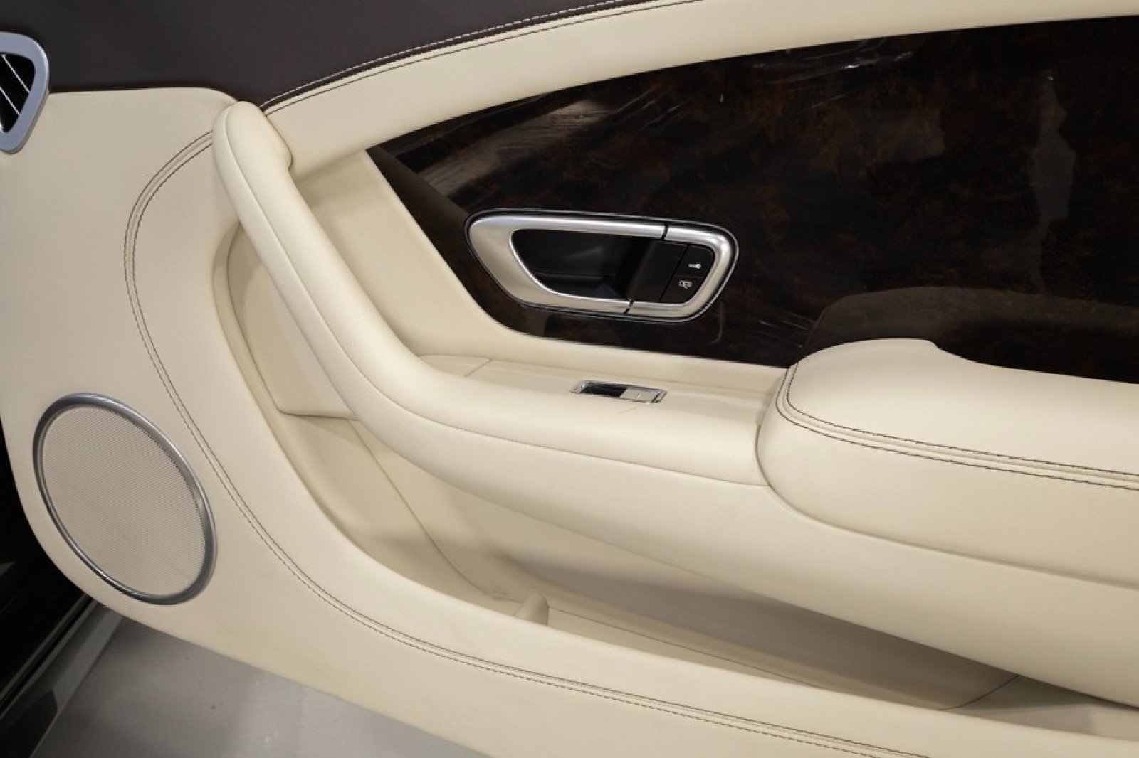 Used 2016 Bentley Continental GT Speed Convertible AWD/4WD image 37