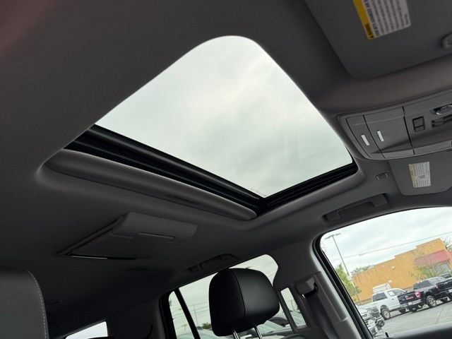 Used 2020 Chevrolet Tahoe LT AWD/4WD image 16