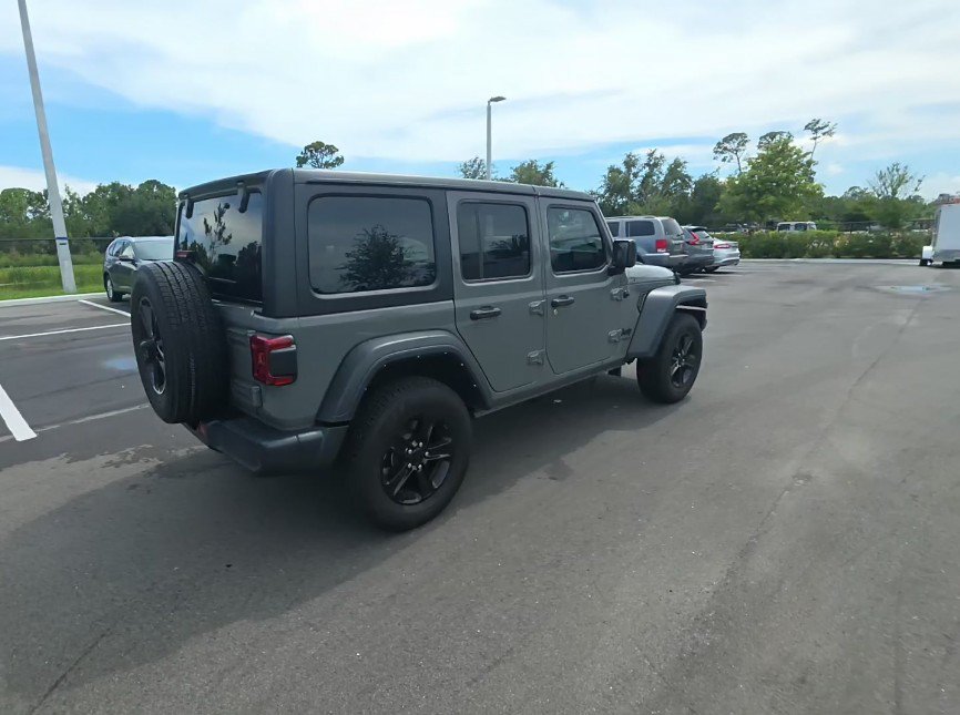 Certified 2022 Jeep Wrangler Unlimited Sport AWD/4WD image 2