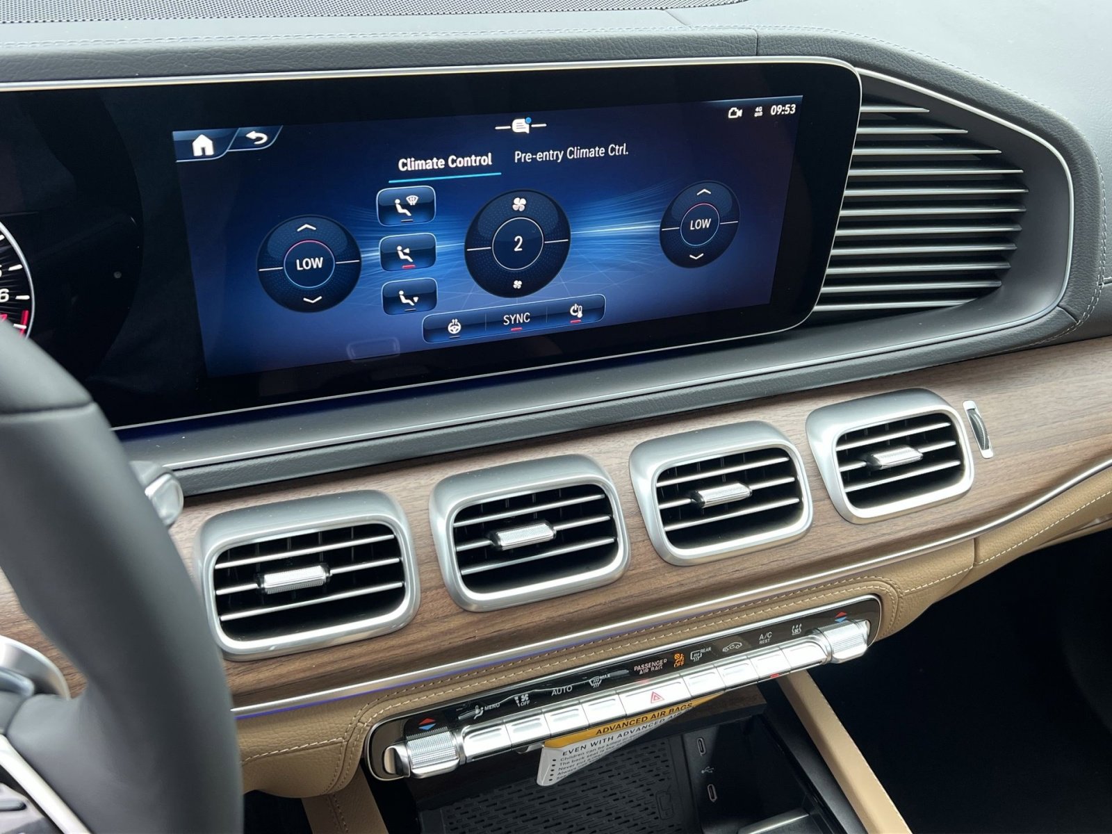 New 2026 Mercedes-Benz GLE 450e 4MATIC image 19