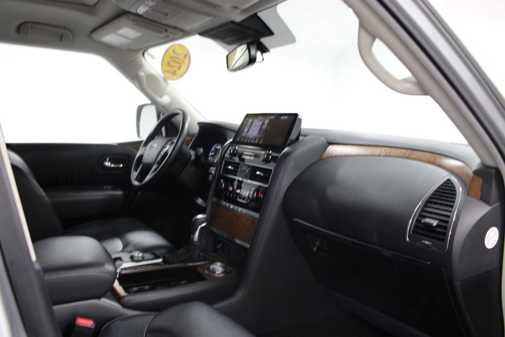 Used 2024 Nissan Armada SL image 31
