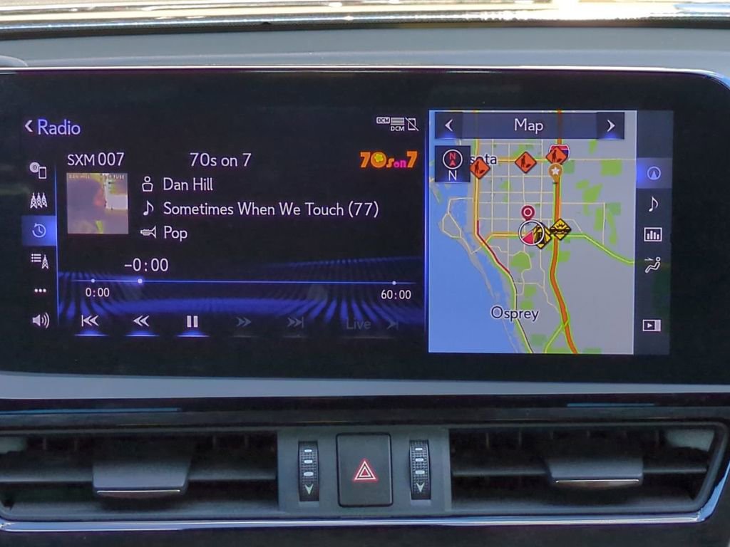 Used 2022 Lexus ES 300h w/ Premium Package image 16