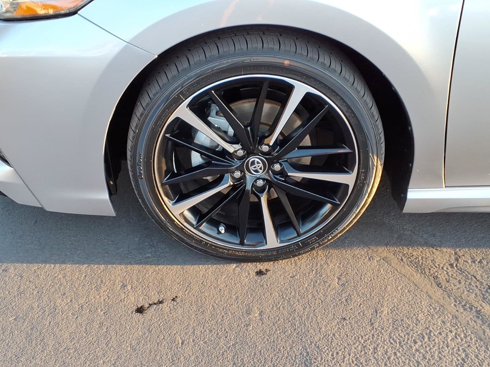 Used 2019 Toyota Camry XSE w/ Carpet Mat Package FWD image 8