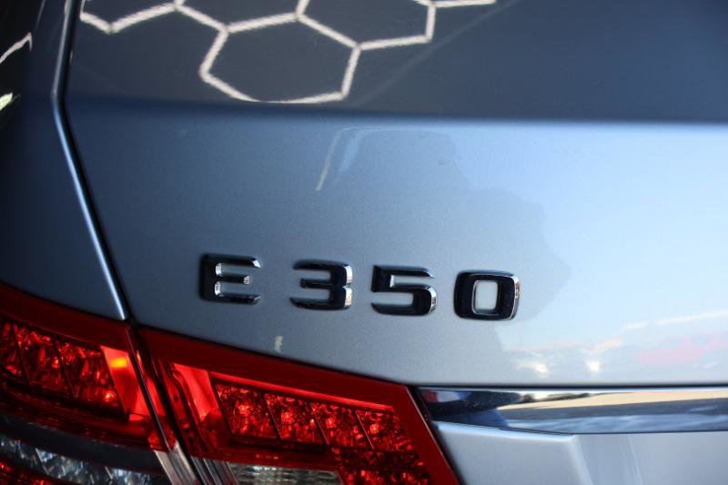 Used 2013 Mercedes-Benz E 350 4MATIC Sedan image 10