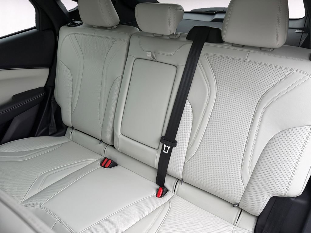 Used 2023 Ford Mustang Mach-E Premium image 13